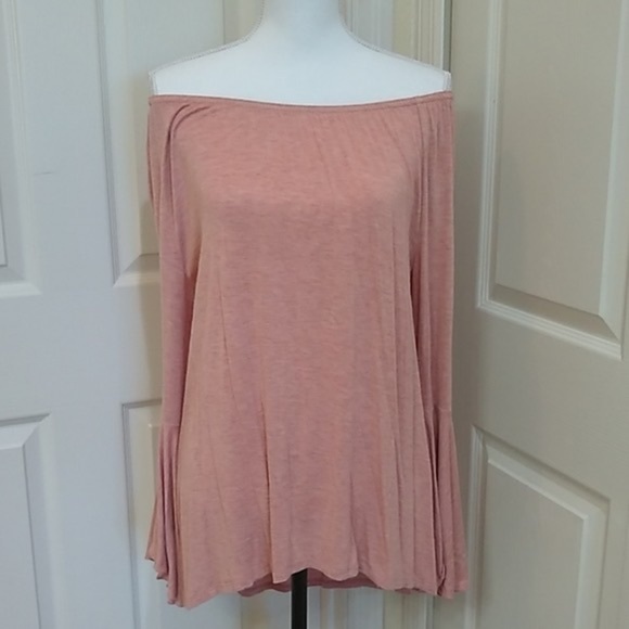 Gibson Latimer Soft Pink Bell Sleeve Long Sleeve Tunic Top - Picture 3 of 5
